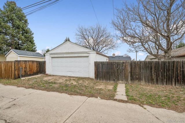 4461 Elm Court, Denver, CO 80211