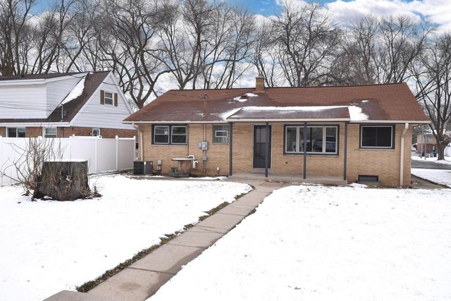 1625 W Leroy AVENUE, Milwaukee, WI 53221