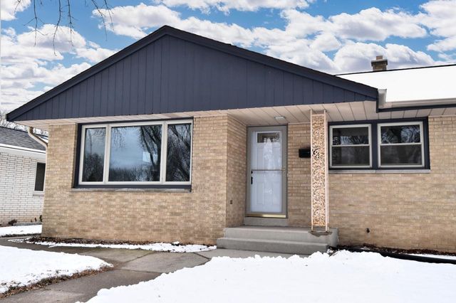 1625 W Leroy AVENUE, Milwaukee, WI 53221