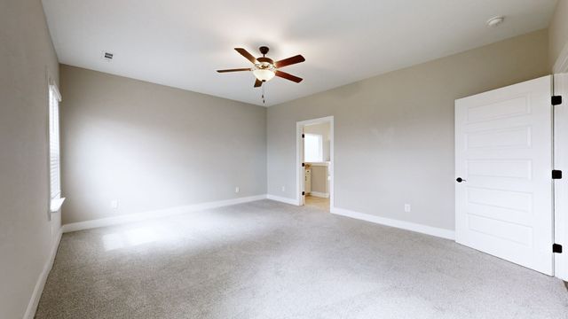 4302 Peacemill Ln, Murfreesboro, TN 37128