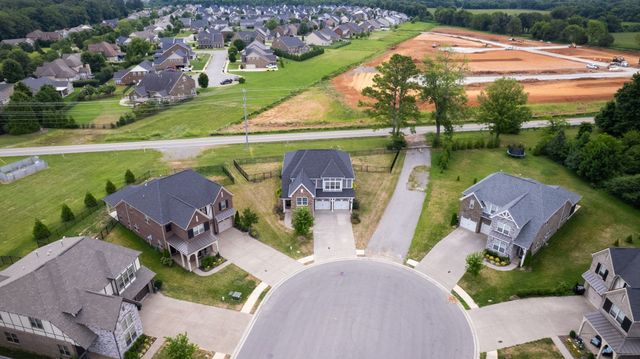 4302 Peacemill Ln, Murfreesboro, TN 37128