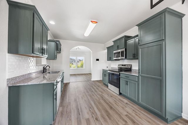 135 Harvick Circle, Cabot, AR 72023