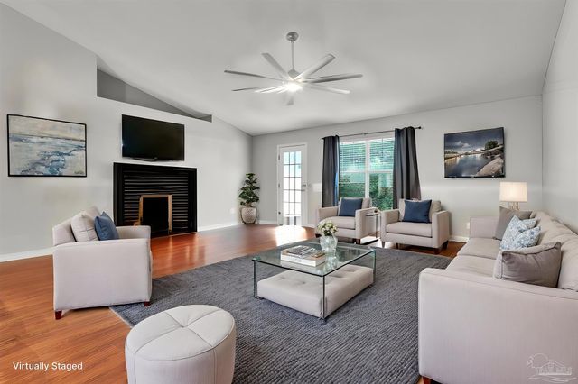 546 Shiloh Dr, Pensacola, FL 32503