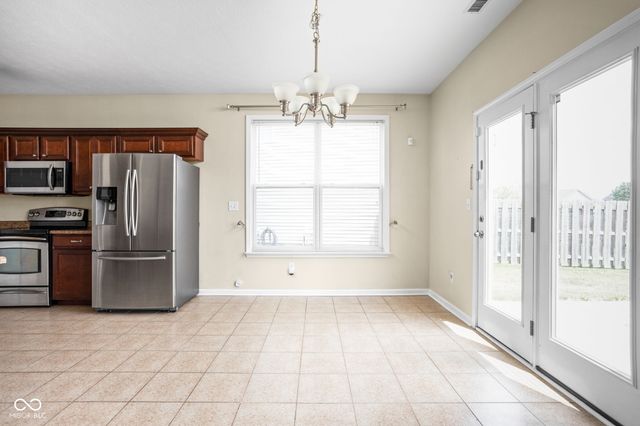 3827 Dusty Sands Road, Whitestown, IN 46075