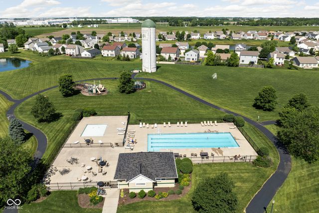 3827 Dusty Sands Road, Whitestown, IN 46075
