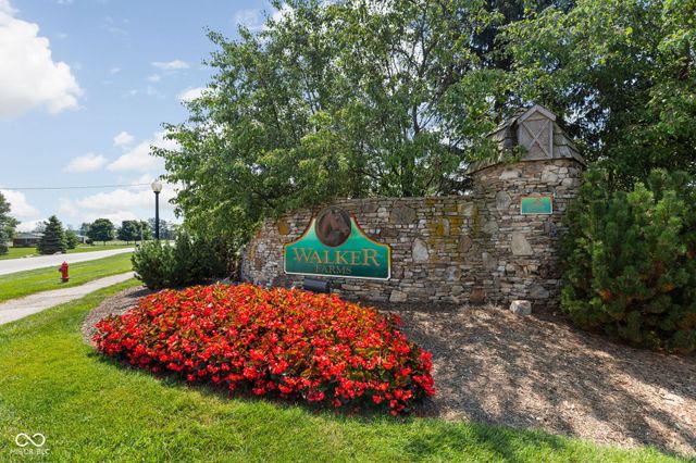 3827 Dusty Sands Road, Whitestown, IN 46075