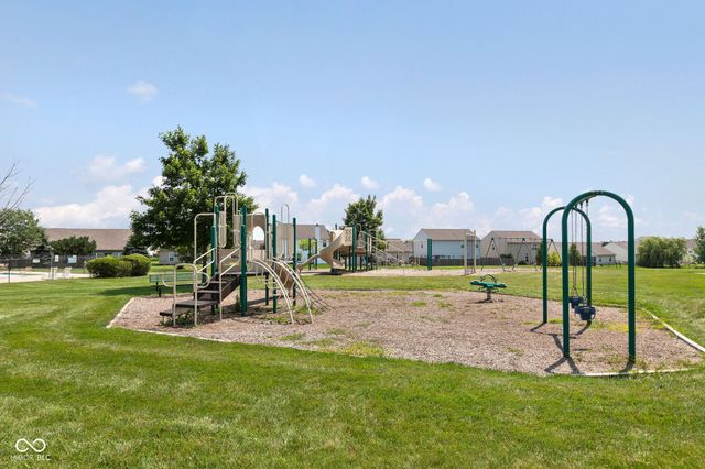 3827 Dusty Sands Road, Whitestown, IN 46075