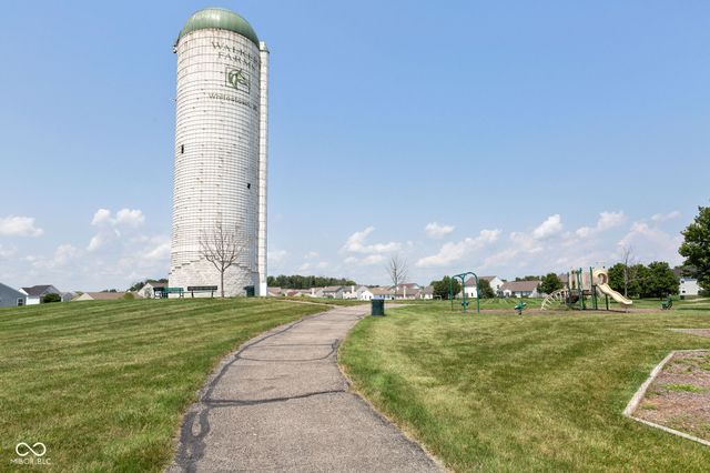 3827 Dusty Sands Road, Whitestown, IN 46075