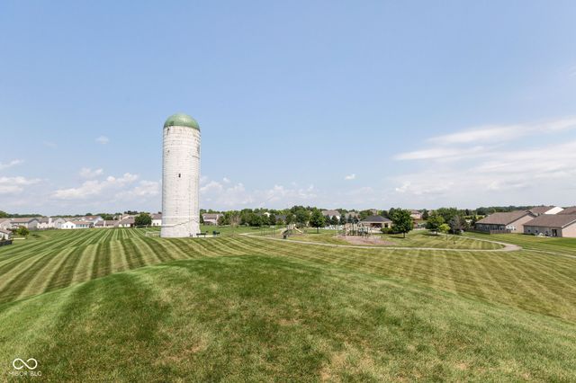 3827 Dusty Sands Road, Whitestown, IN 46075