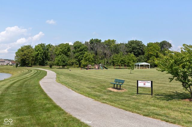 3827 Dusty Sands Road, Whitestown, IN 46075