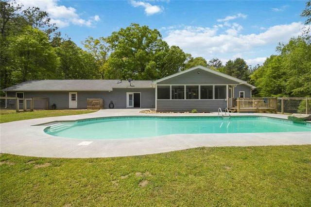 4930 H D Atha Road, Covington, GA 30014