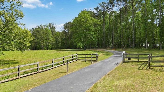 4930 H D Atha Road, Covington, GA 30014