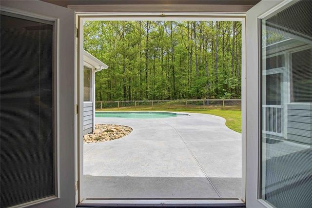 4930 H D Atha Road, Covington, GA 30014