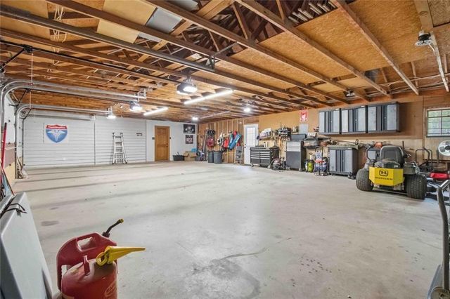 4930 H D Atha Road, Covington, GA 30014