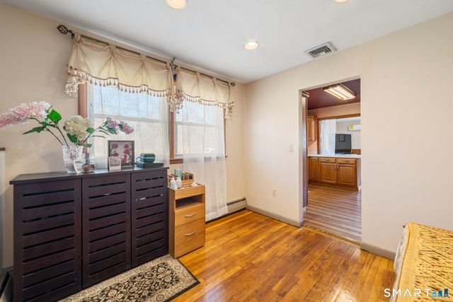 100 Prindle Road, West Haven, CT 06516