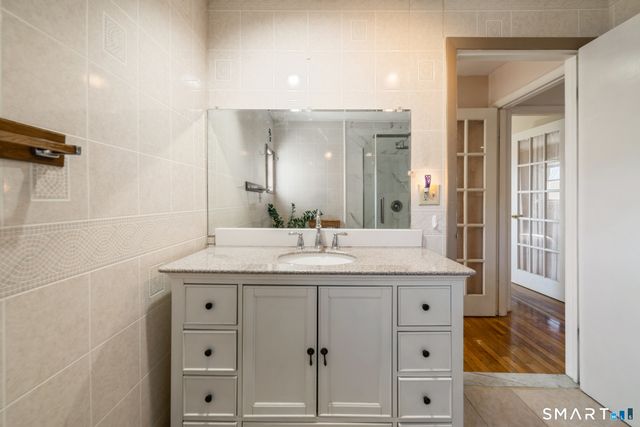 100 Prindle Road, West Haven, CT 06516