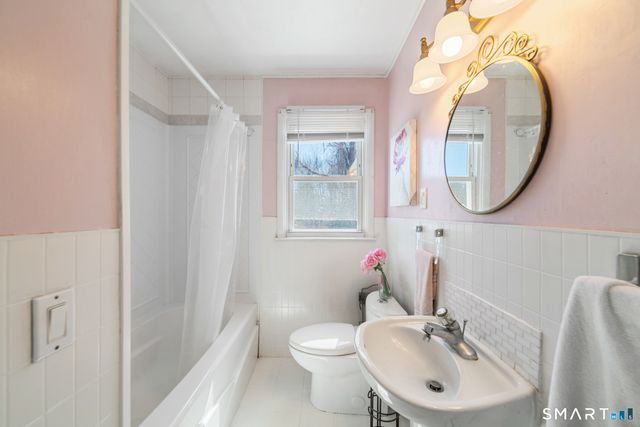 100 Prindle Road, West Haven, CT 06516