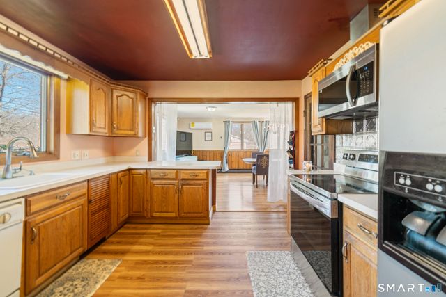 100 Prindle Road, West Haven, CT 06516