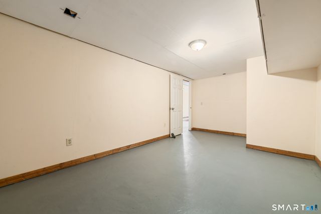 100 Prindle Road, West Haven, CT 06516