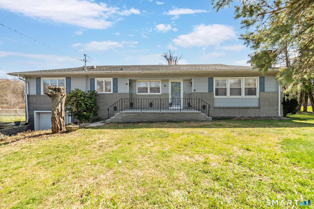 100 Prindle Road, West Haven, CT 06516