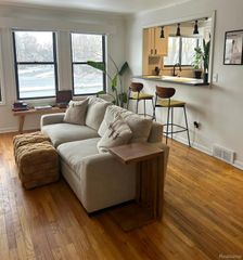 25901 Woodward Avenue 201, Royal Oak, MI 48067