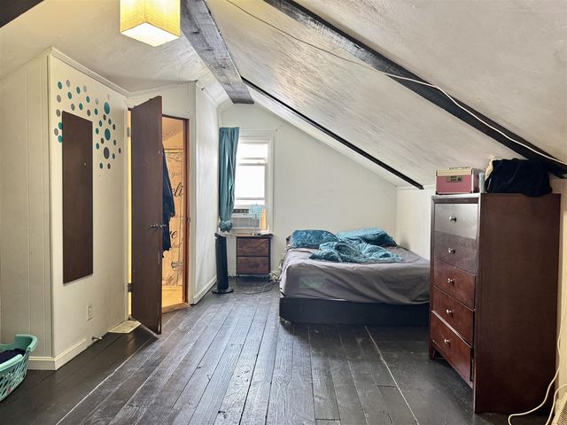 1223 Parchmount Avenue, Kalamazoo, MI 49004