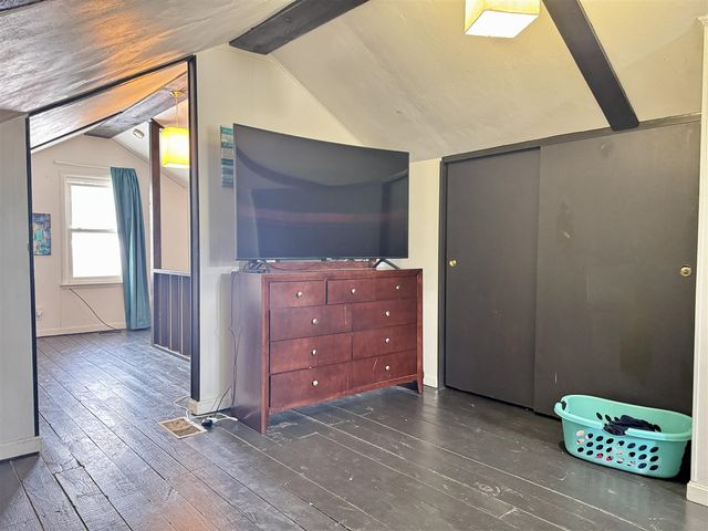 1223 Parchmount Avenue, Kalamazoo, MI 49004