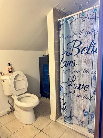 1223 Parchmount Avenue, Kalamazoo, MI 49004