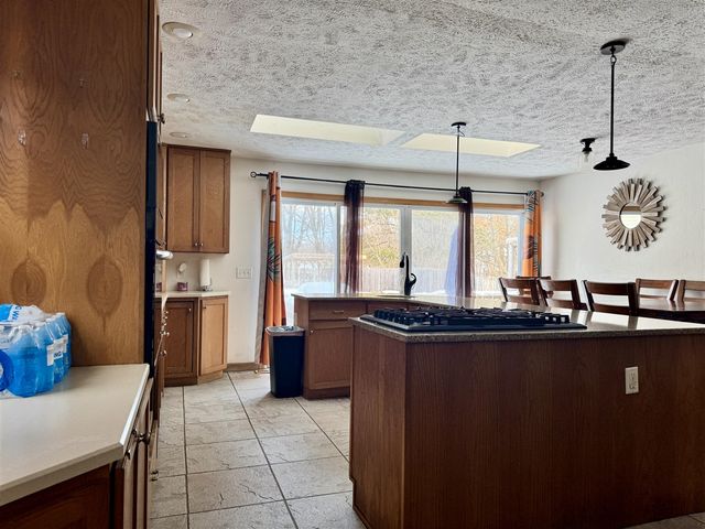 1223 Parchmount Avenue, Kalamazoo, MI 49004