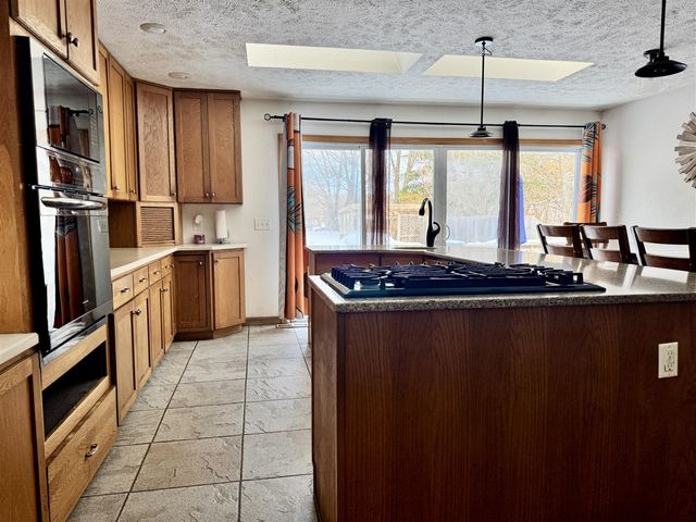 1223 Parchmount Avenue, Kalamazoo, MI 49004