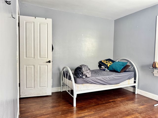 1223 Parchmount Avenue, Kalamazoo, MI 49004