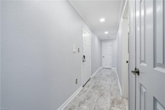 209 Lake DR, Virginia Beach, VA 23451