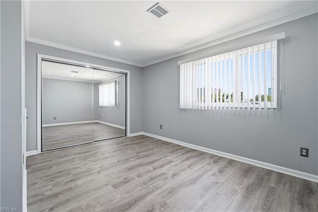 209 Lake DR, Virginia Beach, VA 23451