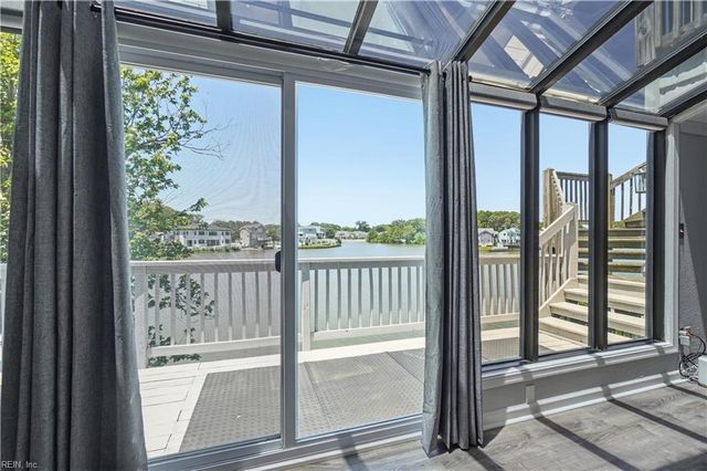 209 Lake DR, Virginia Beach, VA 23451