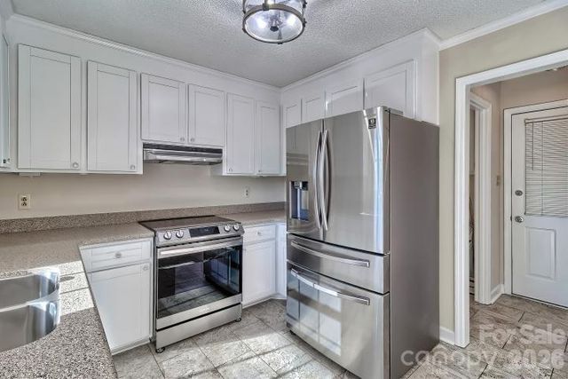 1139 Merribrook Lane, Lancaster, SC 29720