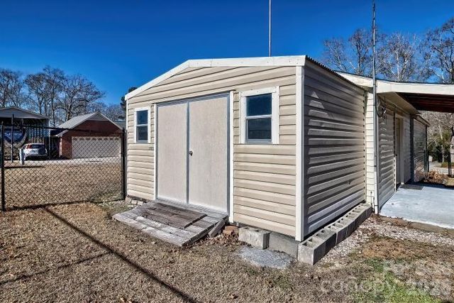 1139 Merribrook Lane, Lancaster, SC 29720