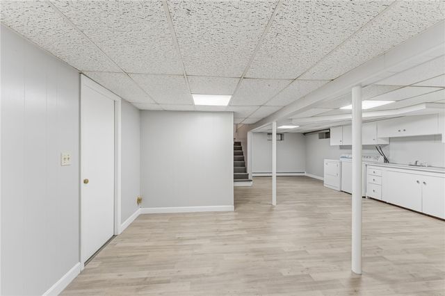 21 Webb Street, Providence, RI 02908