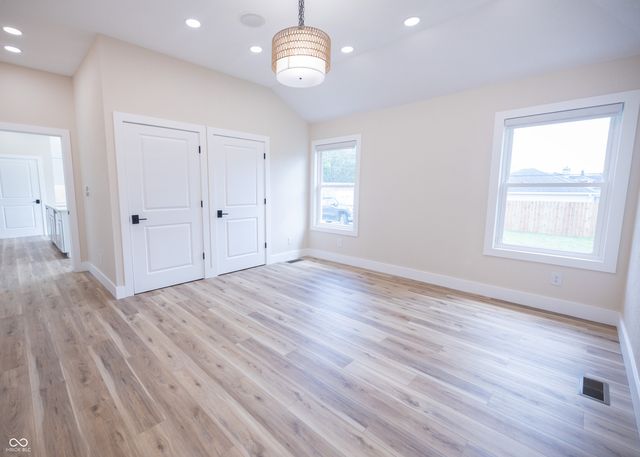 825 Main Street, Elwood, IN 46036