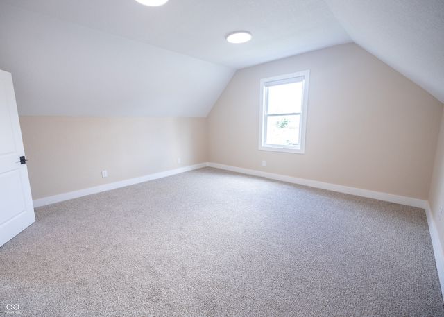 825 Main Street, Elwood, IN 46036