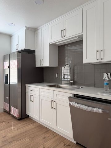 2052 Juanita Court, Modesto, CA 95350