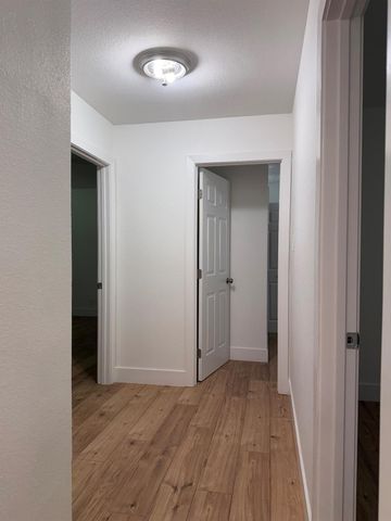 2052 Juanita Court, Modesto, CA 95350