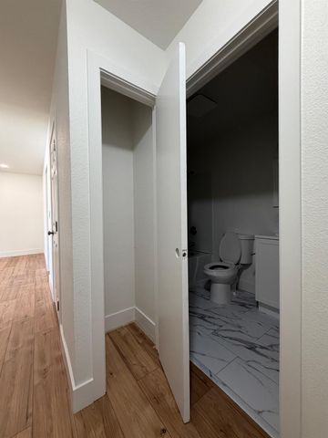 2052 Juanita Court, Modesto, CA 95350