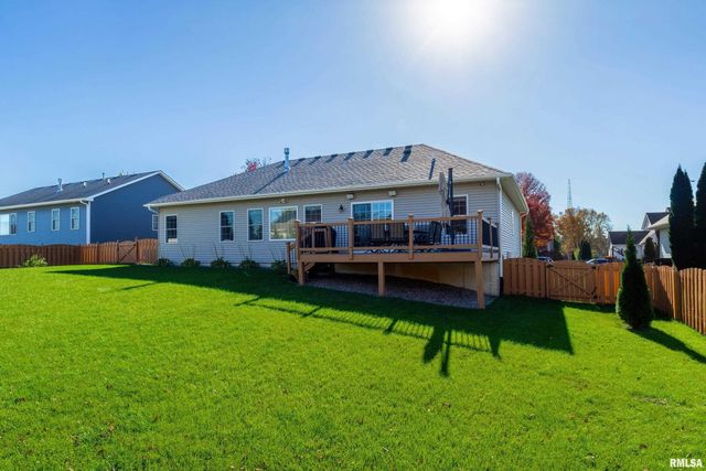 3482 Valleywynds Drive, Bettendorf, IA 52722