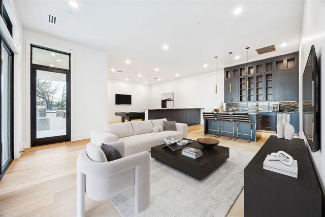 1410 Clydesdale Road, Bartonville, TX 76226