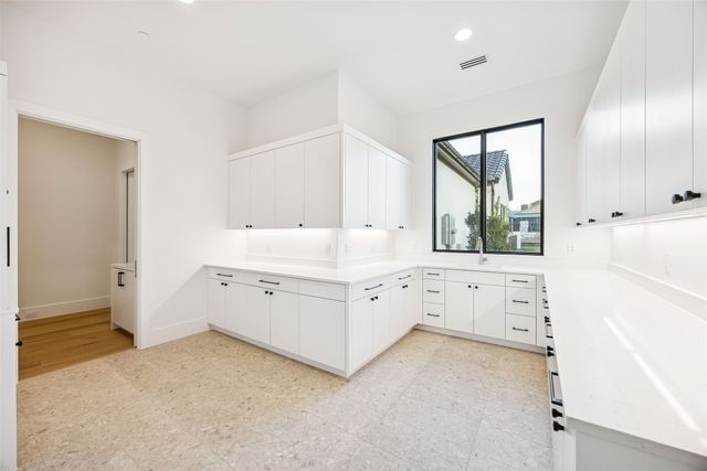 1410 Clydesdale Road, Bartonville, TX 76226