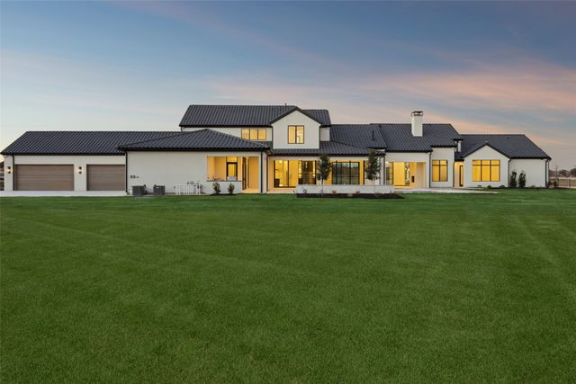 1410 Clydesdale Road, Bartonville, TX 76226