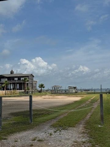 11142 Sportsman Road, Galveston, TX 77554
