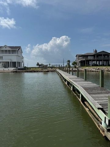 11142 Sportsman Road, Galveston, TX 77554
