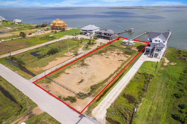 11142 Sportsman Road, Galveston, TX 77554