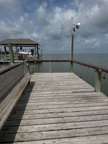 11142 Sportsman Road, Galveston, TX 77554